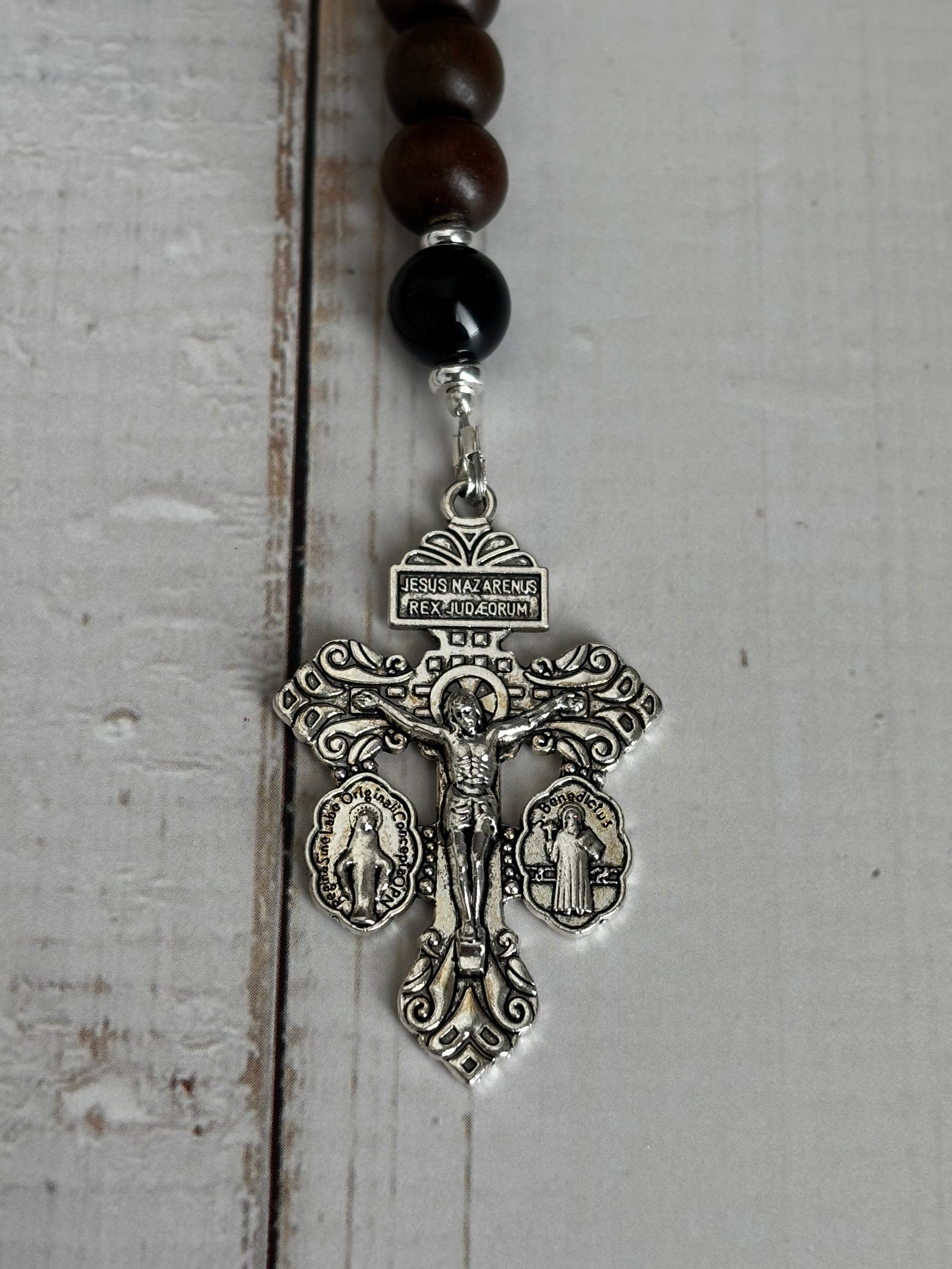 Crux Sacra - Saint Benedict Pocket Rosary