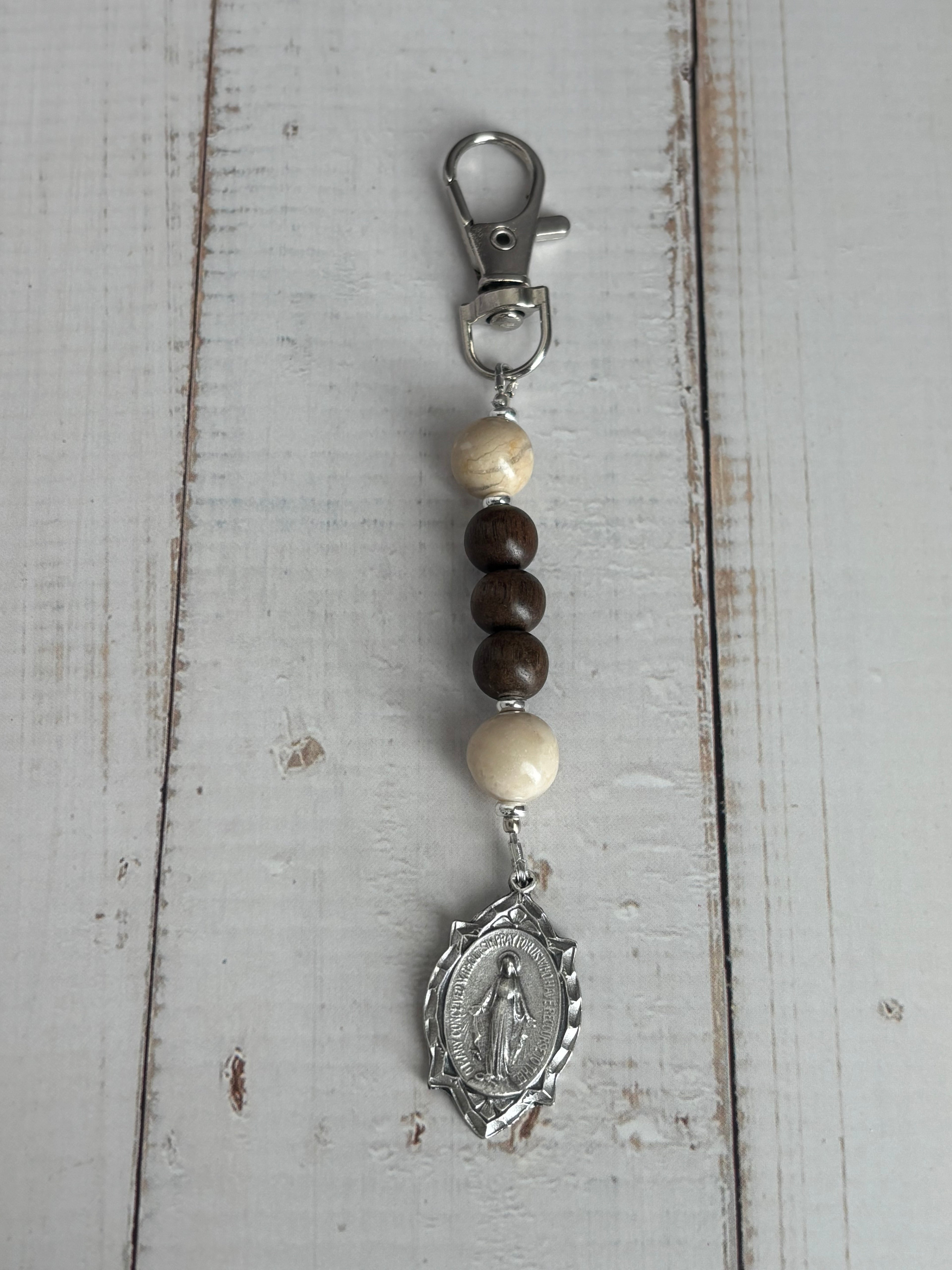 Silent Guardian - Keychain